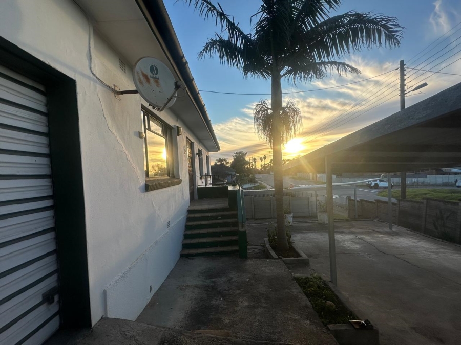 3 Bedroom Property for Sale in Bothasrus Eastern Cape